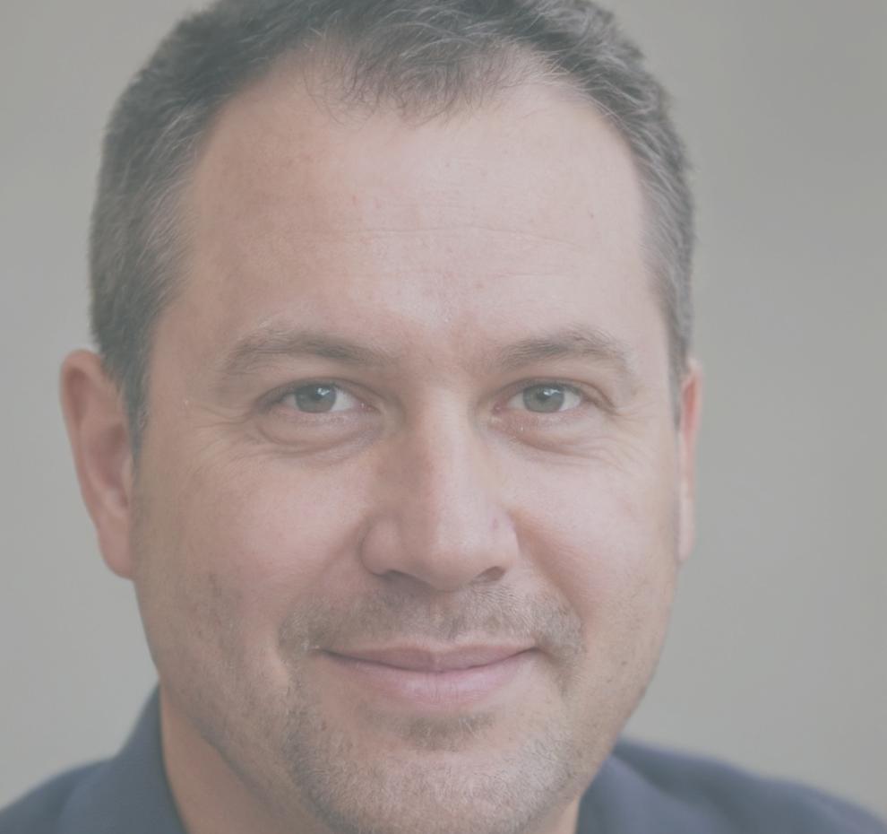 Берик Муханов, ведущий специалист по рекламе